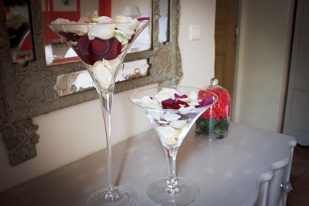 Gite Des Carmes And Spa เลอ ตอร์ ภายนอก รูปภาพ