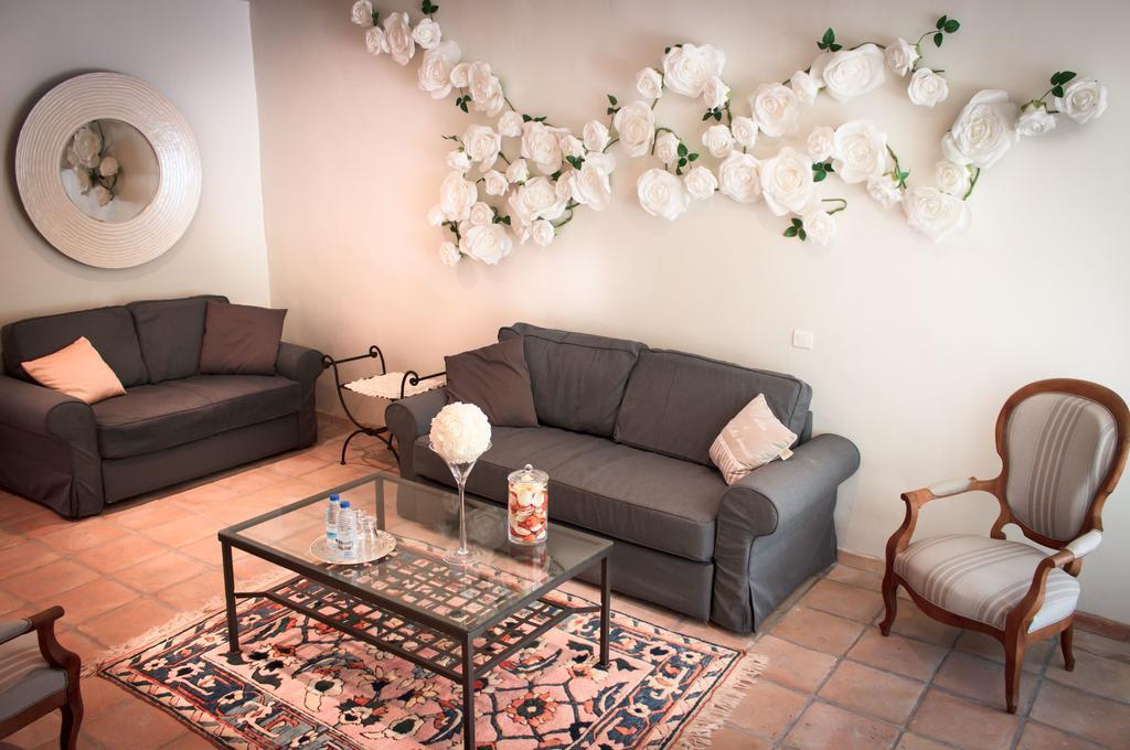 Gite Des Carmes And Spa เลอ ตอร์ ภายนอก รูปภาพ